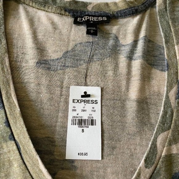 NWT EXPRESS Camo Dolman Sleeve All Sizes - Picture 3 of 4